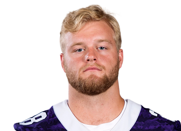 Daythan Davis headshot