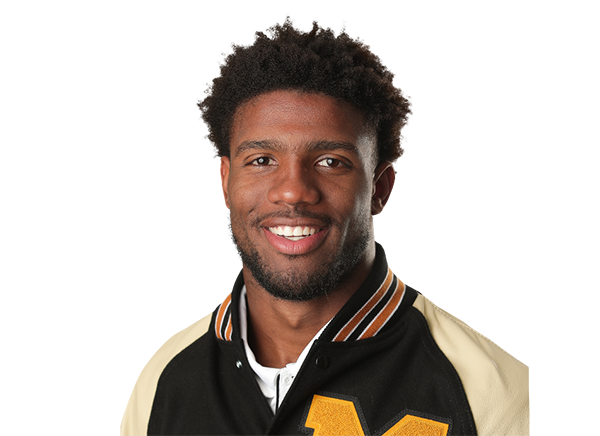 Kelly Bryant headshot