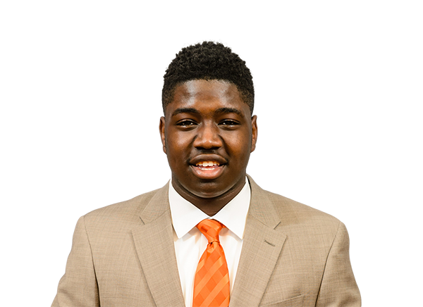 Judah Davis headshot