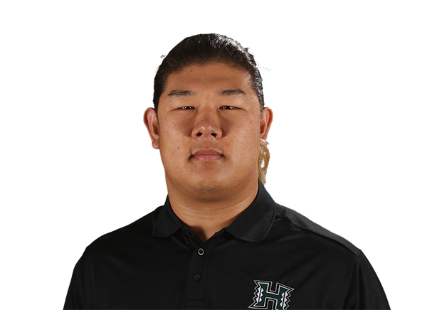Zeno Choi headshot