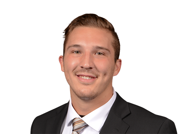 Alex Grace headshot