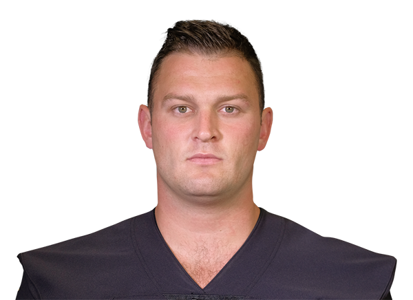 Zach Saum headshot