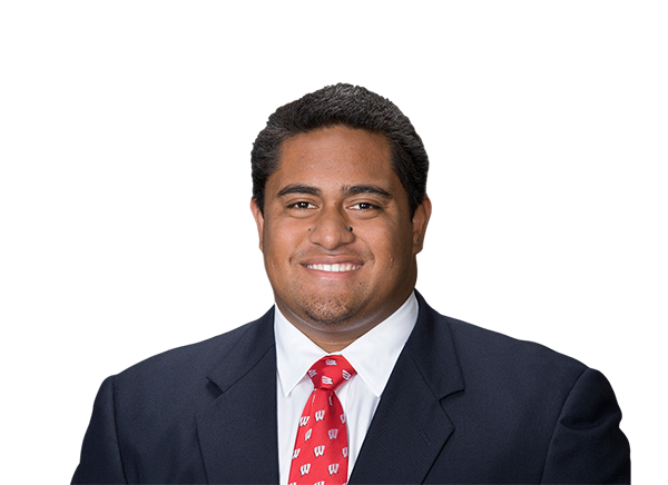 Olive Sagapolu headshot