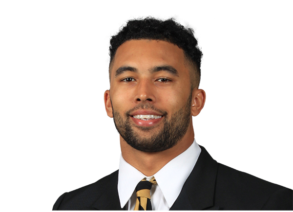 Justin Strnad headshot