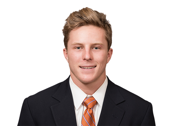 Hall Morton headshot
