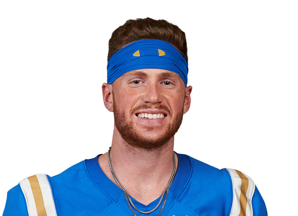 JJ Molson headshot