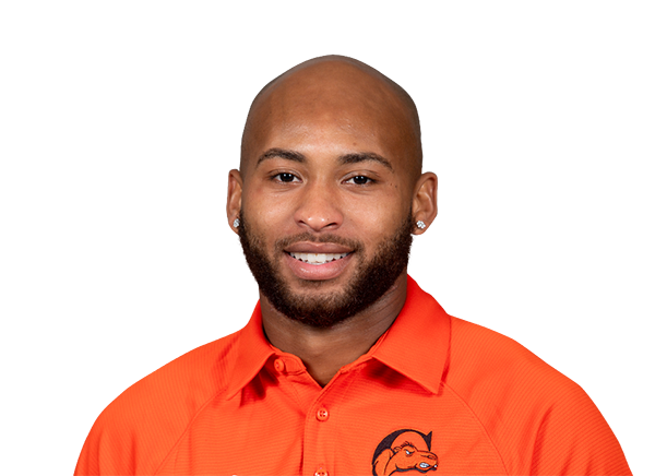 Malik Grate headshot