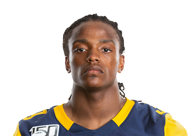 Miles Daniel headshot