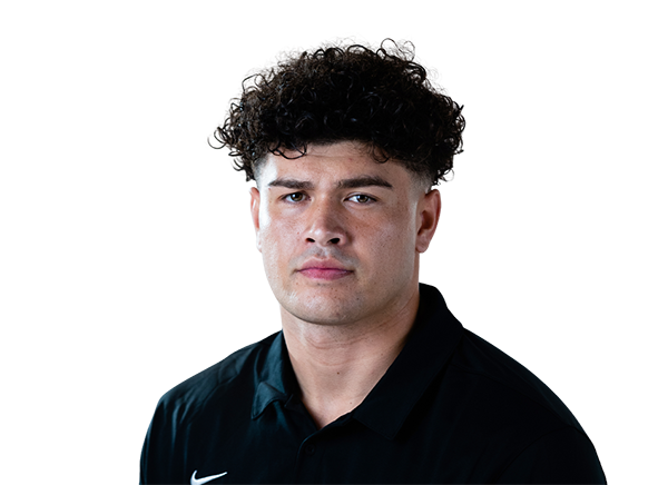 Kahi Neves headshot