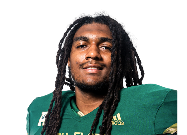 Devin Gil headshot