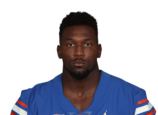 Zachary Carter headshot