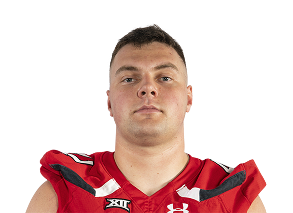 Tyler Carr headshot