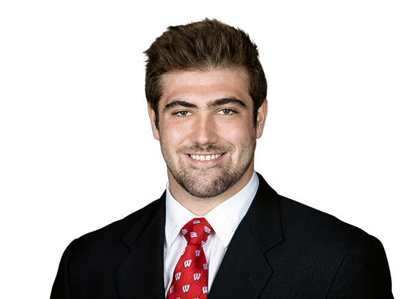 Adam Bay headshot