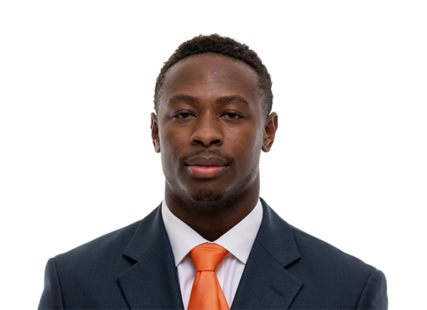 Theo Jackson headshot