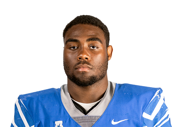 Xavier Cullens headshot
