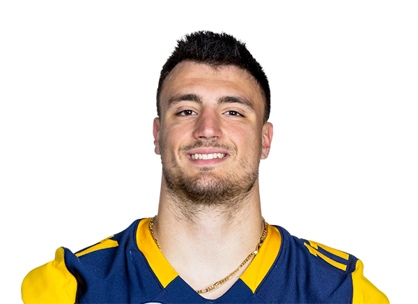 Kris Leach headshot