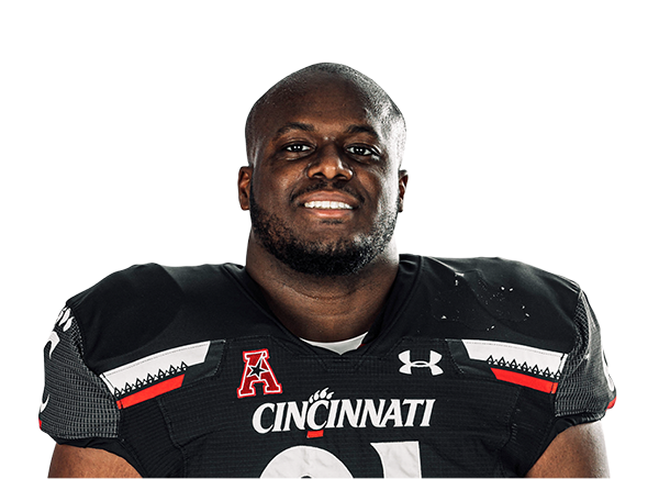 Miles Manigault headshot