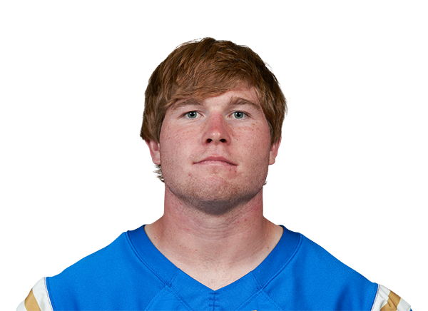 Cole Kinder headshot