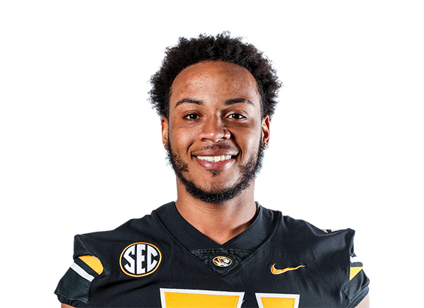 Zeke Powell headshot