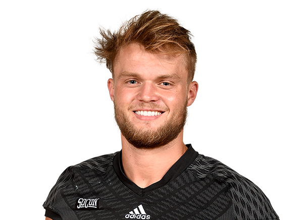 Ryan Titus headshot