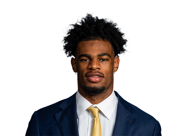 Hunter Reynolds headshot