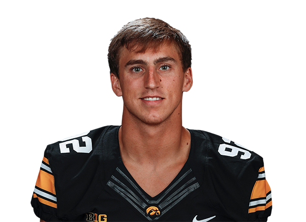 Kyle Groeneweg headshot