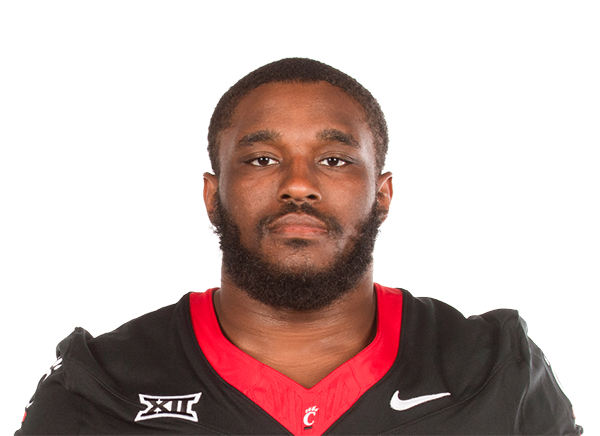 Malik Vann headshot