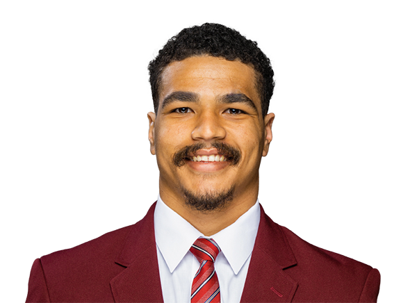 Travis Dye headshot