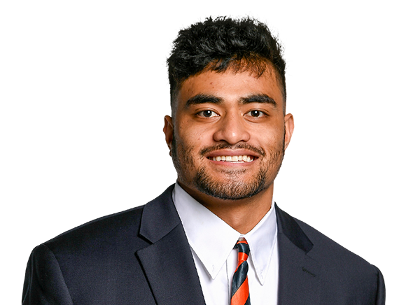 Eku Leota headshot
