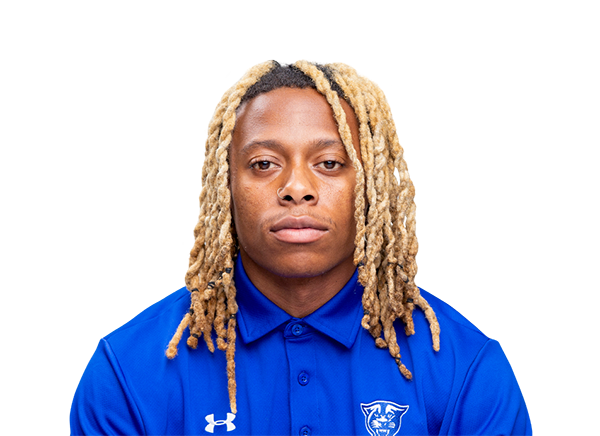 Quavian White headshot