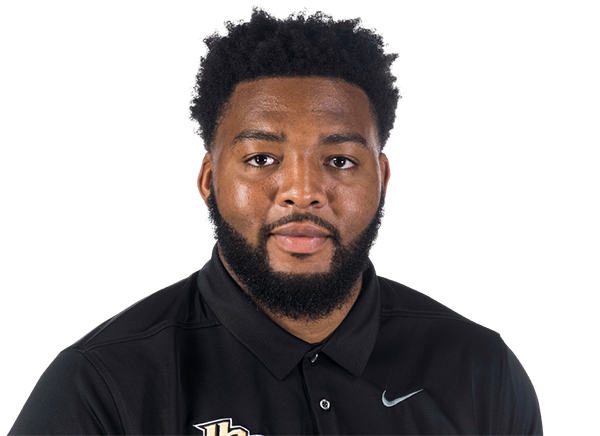 Christopher DeLoach headshot
