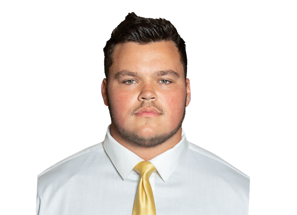 Trace Clopton headshot
