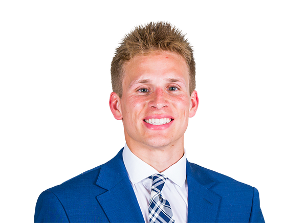 Tanner Knue headshot