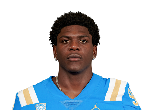 Michael Ezeike headshot