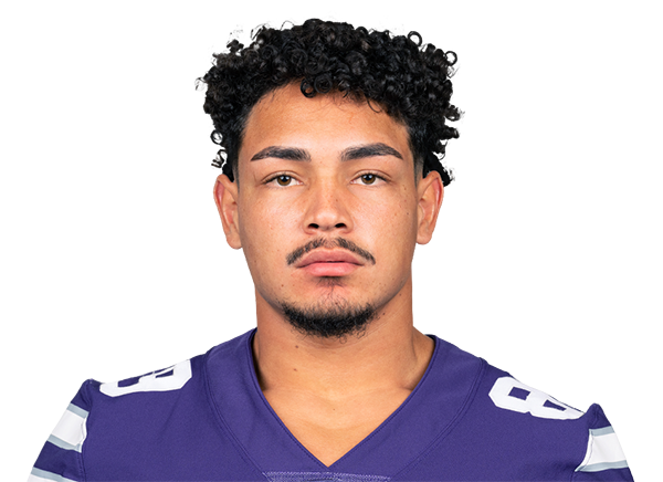 Erik Pizarro headshot