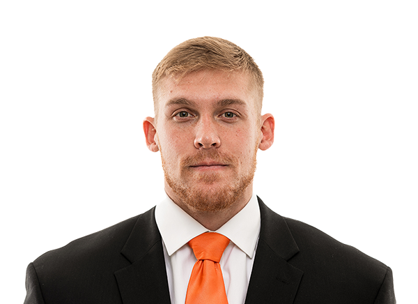 McCallan Castles headshot