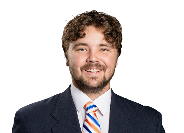 Connor Riddle headshot