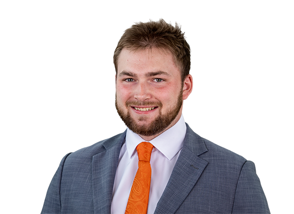 Connor Bazelak headshot