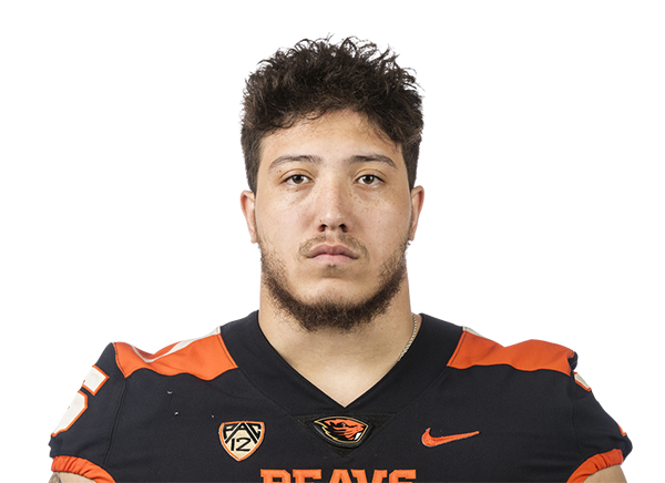 Evan Bennett headshot