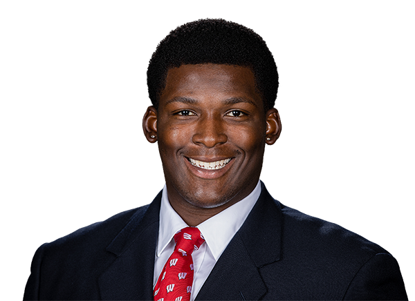 Keeanu Benton headshot