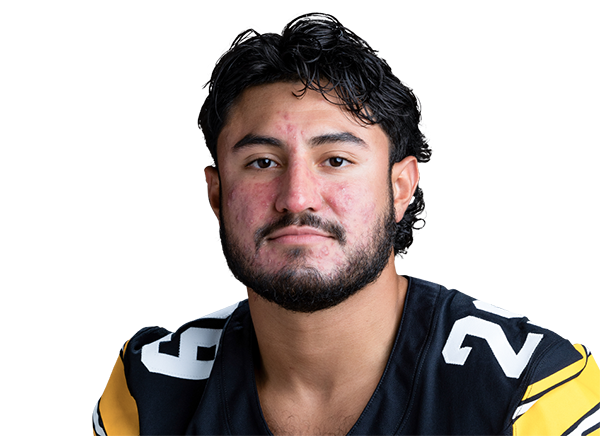 Sebastian Castro headshot