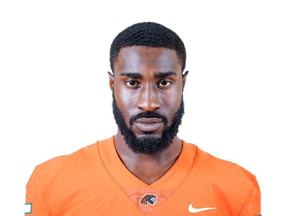 Kym'Mani King headshot