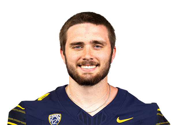 Asher Alberding headshot