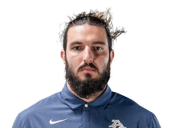Nik Ognenovic headshot