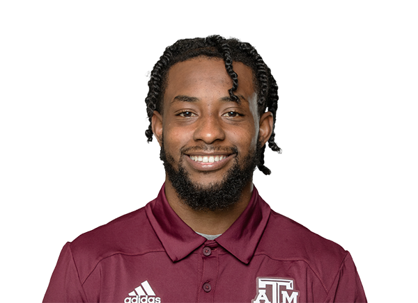 Ainias Smith headshot
