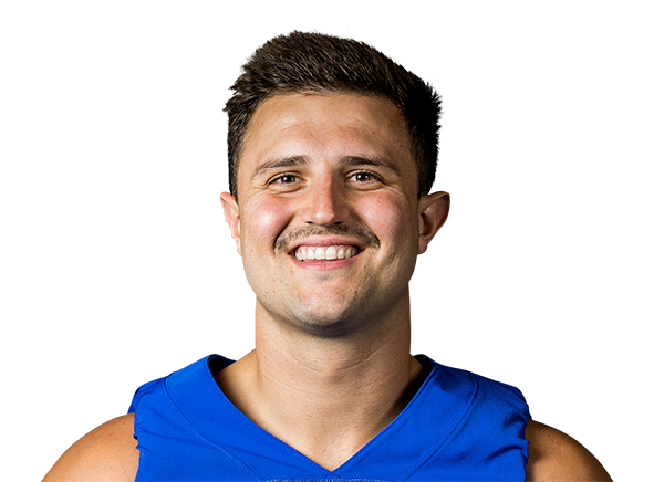 Carter Wheat headshot