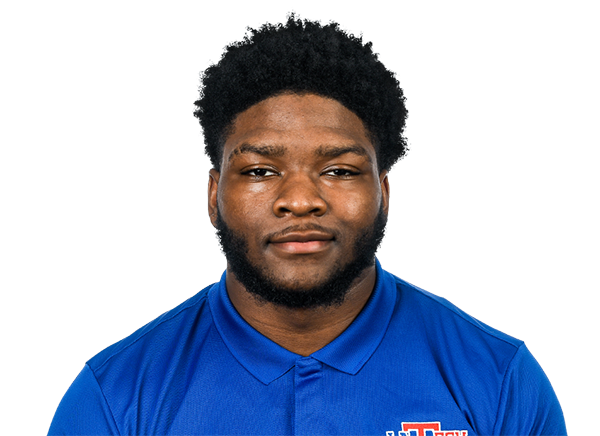 Deshon Hall Jr. headshot