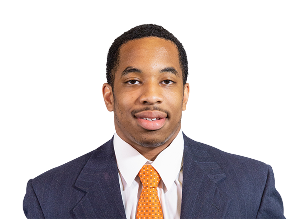 Sean Tucker headshot