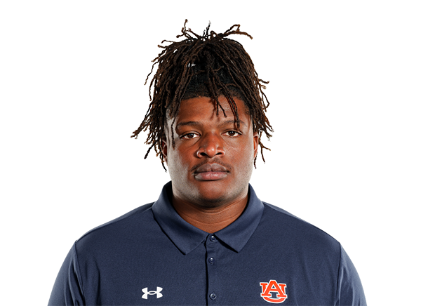 Isaiah Raikes headshot