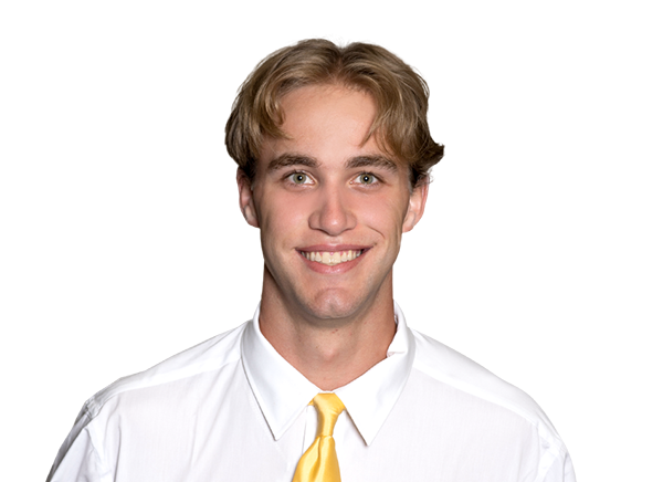 Tee Webb headshot